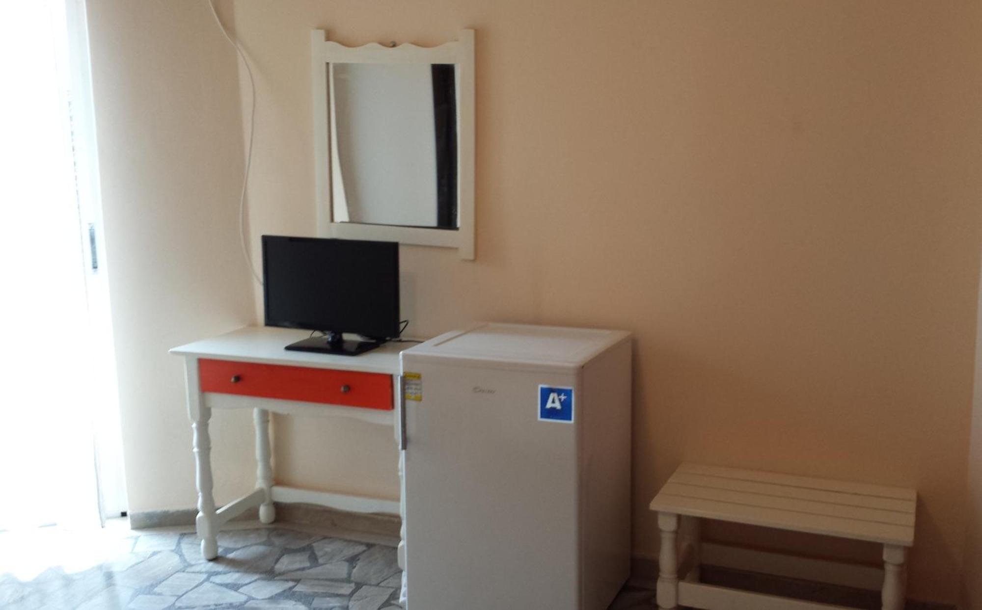 Intos Apartments Agios Nikolaos  외부 사진