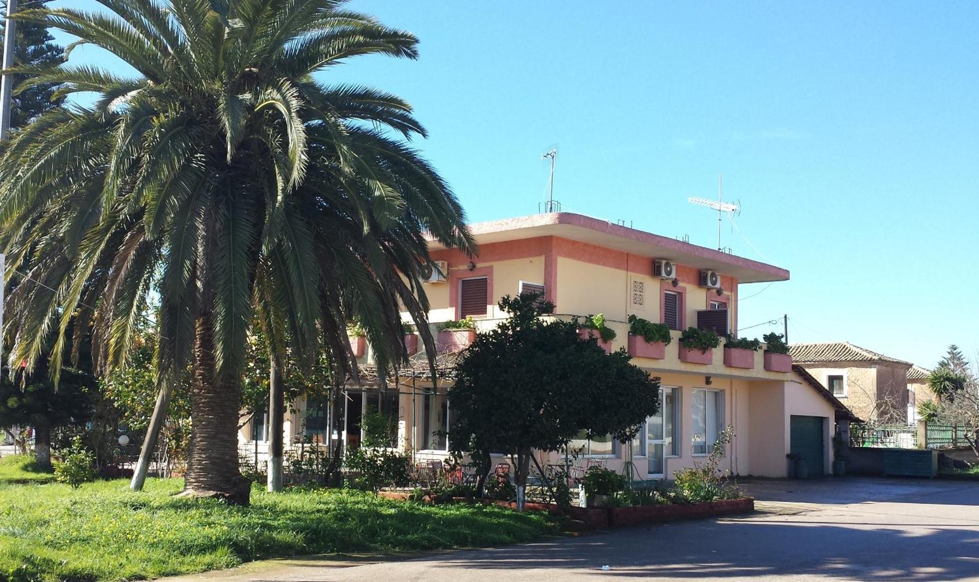 Intos Apartments Agios Nikolaos  외부 사진