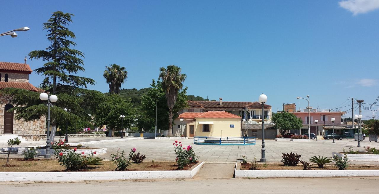 Intos Apartments Agios Nikolaos  외부 사진